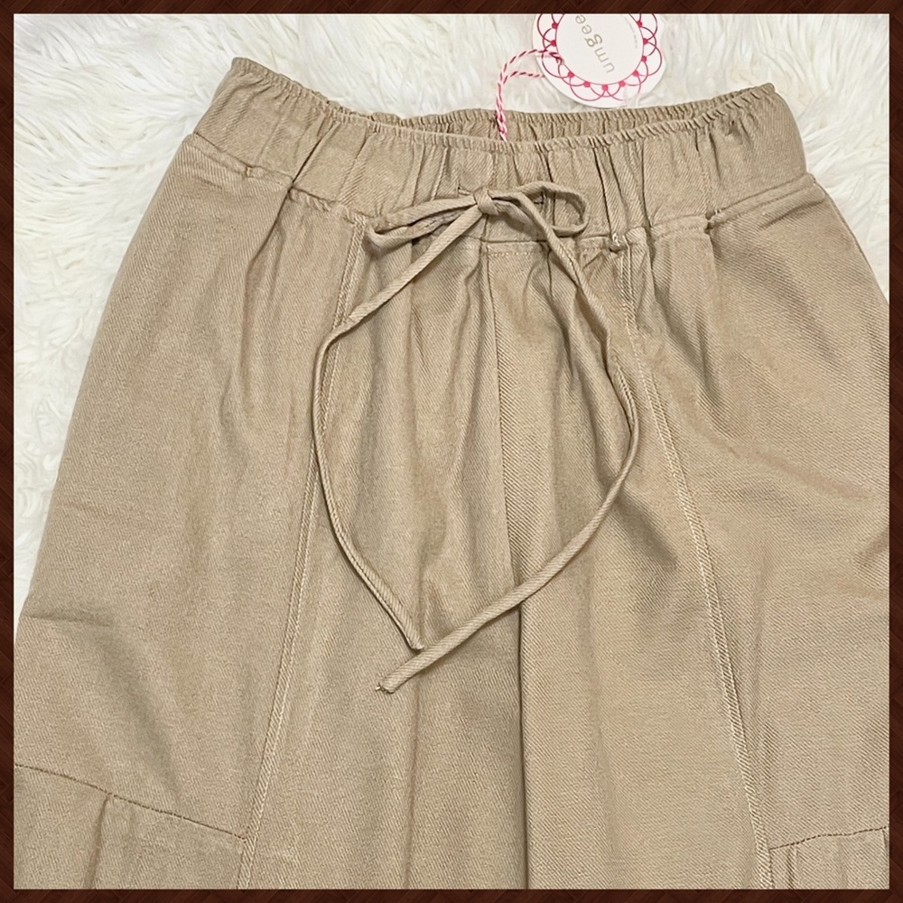 UMGEE Side Tiered Wide Flared Leg Pants Elasticized Waist, Drawstring & Pockets - Picture 15 of 16